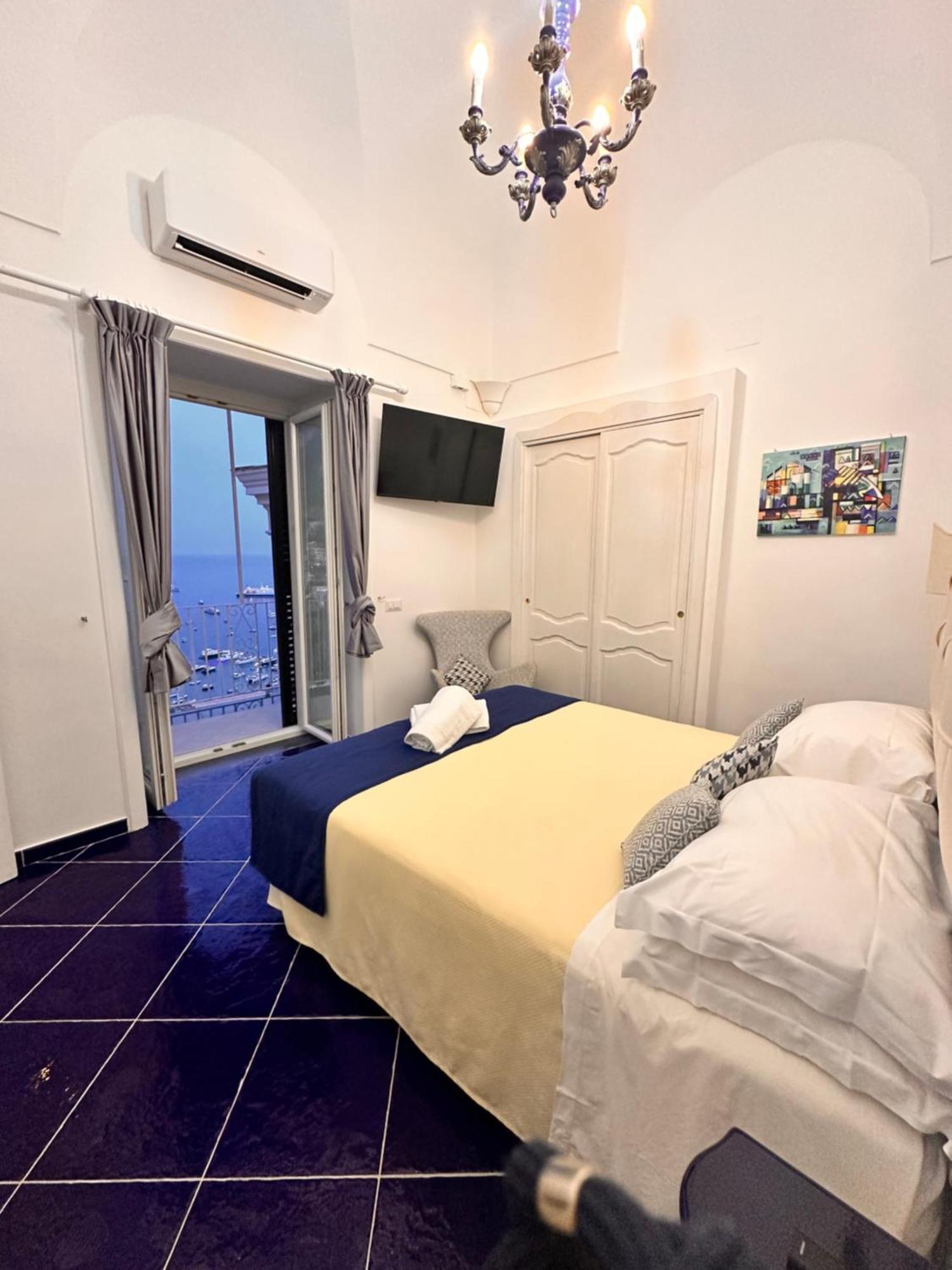 Queen View Apartment - No Kitchen โปซิตาโน ภายนอก รูปภาพ