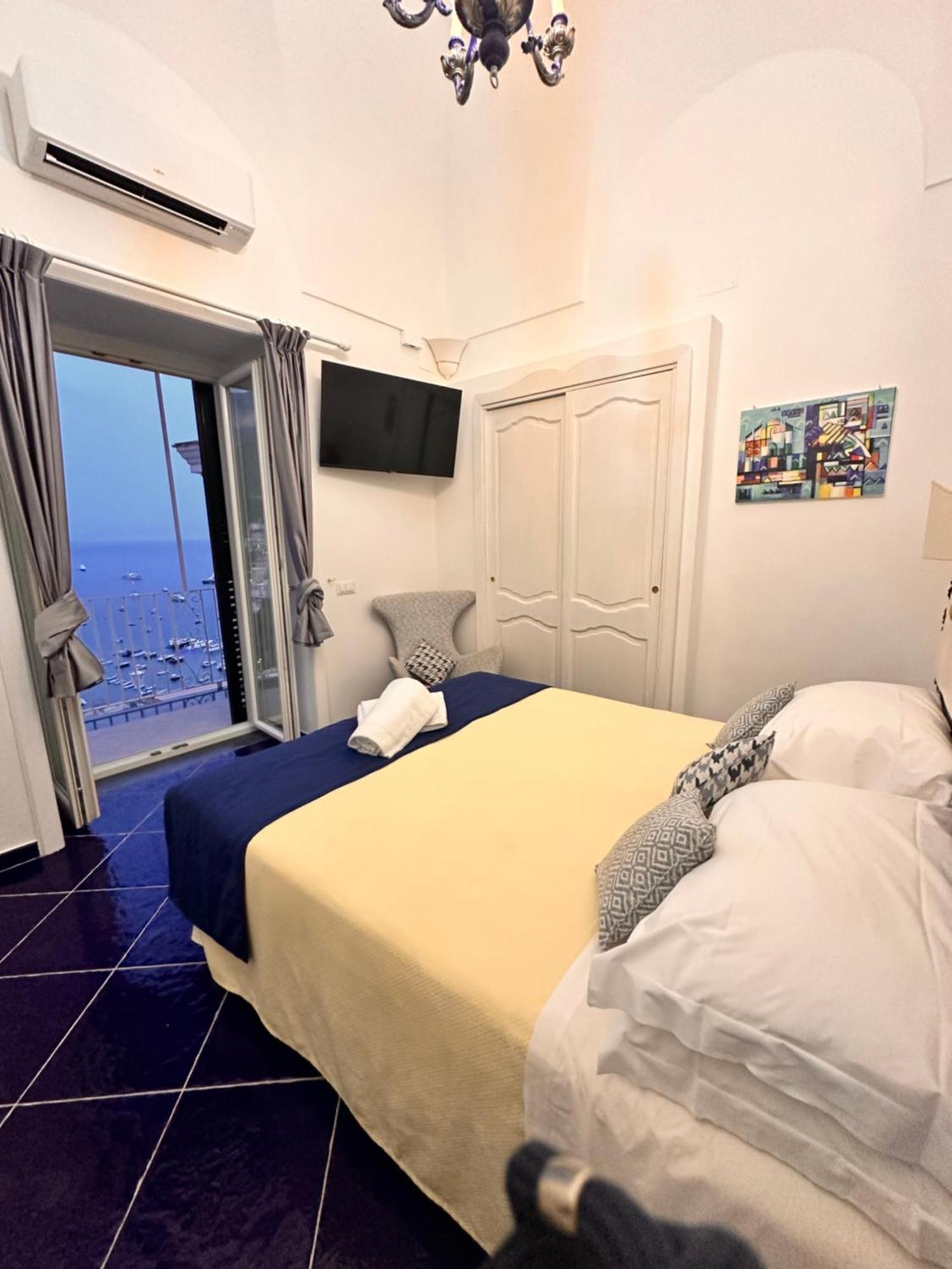 Queen View Apartment - No Kitchen โปซิตาโน ภายนอก รูปภาพ